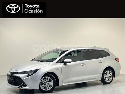 Usado Toyota Corolla Business Edition 122 CV (89 kW) 2021 Gris / plata Familiar