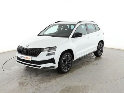 Usado Skoda Karoq SportLine 150 CV (110 kW) 2022 Blanco SUV
