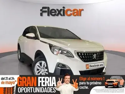 Usado Peugeot 3008 Allure 130 HP (95 kW) 2019 Branco SUV