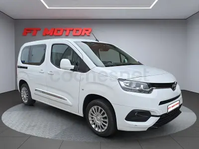 Usado Toyota Proace City City 102 CV (75 kW) 2020 Blanco Monovolumen