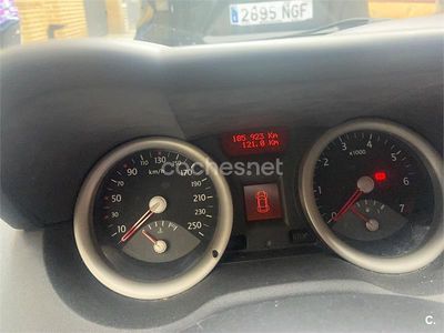 Gris / plata Usado 2005 Renault Mégane II Privilege Berlina | 3100 € (Precio justo)