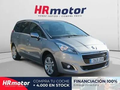 Używany Peugeot 5008 Allure 132 KM (97 kW) 2016 Szary Minivan