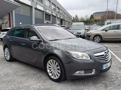 Gris / plata Usado 2010 Opel Insignia Sport Familiar | 4700 € (Precio justo)