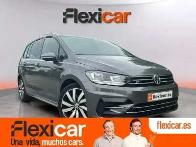 Usado VW Touran Advance 150 CV (110 kW) 2019 Gris Monovolumen