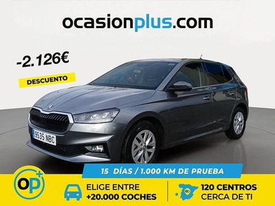 Usado Skoda Fabia Selection 115 CV (84 kW) 2025 Gris / plata Berlina