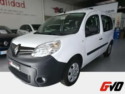 Usado Renault Kangoo 80 CV (58 kW) 2020 Blanco Monovolumen