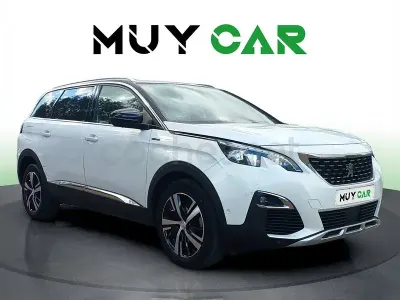 Usado Peugeot 5008 GT 130 CV (95 kW) 2021 Blanco SUV