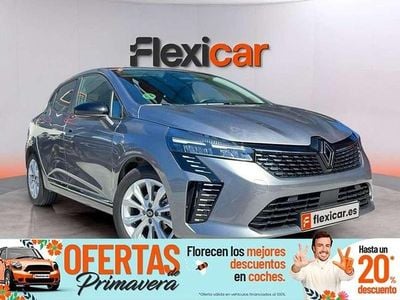 Usado Renault Clio V SE 67 CV (49 kW) 2024 Gris Utilitario