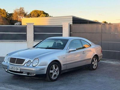 Usado Mercedes CLK200 Elegance 192 CV (141 kW) 1997 Gris Coupe
