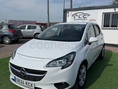 Usado Opel Corsa Selective 95 CV (69 kW) 2017 Blanco Utilitario