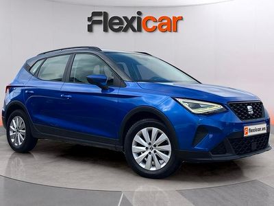 Usado Seat Arona Style 110 CV (80 kW) 2023 Azul SUV
