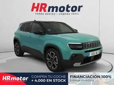 Usado Jeep Avenger Summit 100 CV (73 kW) 2023 Azul SUV