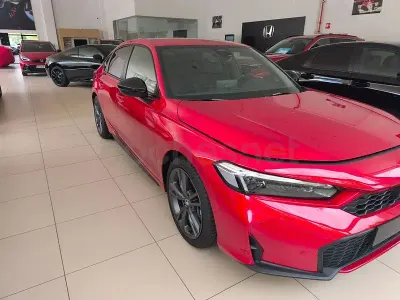 Nuevo Honda Civic Sport 184 CV (135 kW) 2026 Rojo Berlina