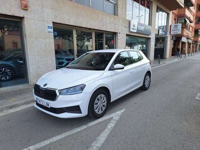 Usado Skoda Fabia Active 80 CV (58 kW) 2022 Utilitario