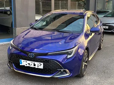 Usado Toyota Corolla Sport 196 CV (144 kW) 2023 Azul Familiar