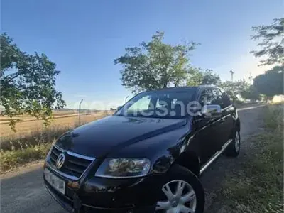 Usado VW Touareg R 174 CV (127 kW) 2006 Negro SUV