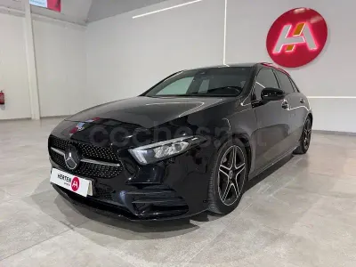 Usado Mercedes A200 156 CV (114 kW) 2018 Negro Berlina