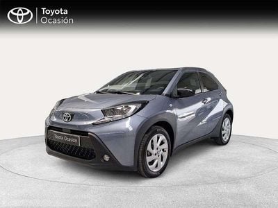 Gris Usado 2024 Toyota Aygo X Play SUV | 14.900 € (Precio justo)