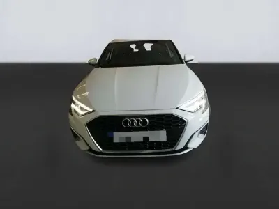 Usado Audi A3 Sportback Advanced 116 CV (85 kW) 2022 Blanco Utilitario