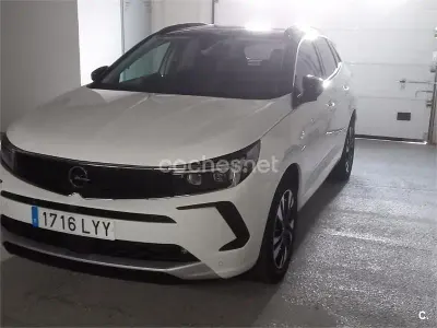 Usado Opel Grandland X Ultimate 130 CV (95 kW) 2022 Blanco SUV