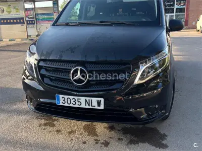 Usado Mercedes Vito Marco Polo 88 CV (64 kW) 2015 Negro Van