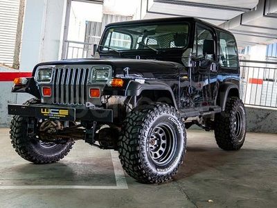 Usado Jeep Wrangler 121 CV (88 kW) 1996 Negro SUV