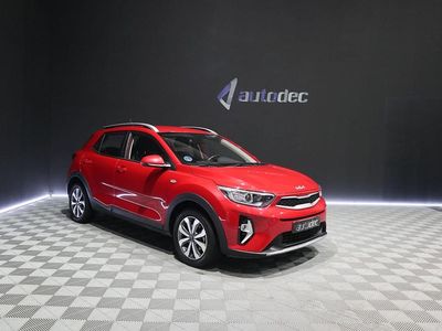 Usado Kia Stonic 84 CV (61 kW) 2023 Rojo SUV