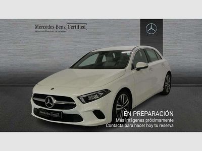 Usado Mercedes A180 136 CV (100 kW) 2022 Amarillo Utilitario