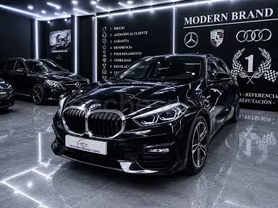 Usado BMW 116 Comfort Edition 116 CV (85 kW) 2021 Negro Utilitario