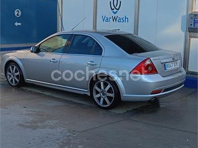 Gris / plata Usado 2005 Ford Mondeo Titanium Familiar | 3800 € (Un poco caro)