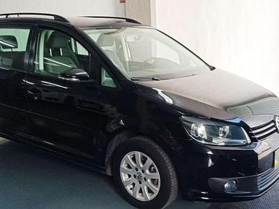 Usado VW Touran Advance 105 CV (77 kW) 2012 Negro Monovolumen
