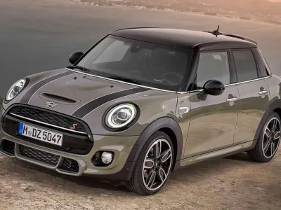 Usado Mini ONE 102 CV (75 kW) 2020 Gris Utilitario