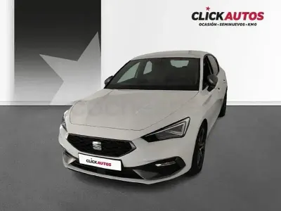 Usado Seat Leon FR 150 CV (110 kW) 2025 Blanco Berlina