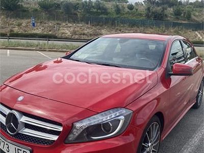 Rojo Usado 2015 Mercedes A180 AMG line Berlina | 15.000 € (Precio justo)