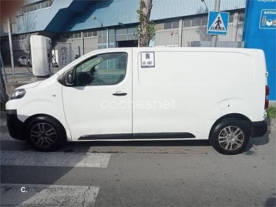 Käytetty Citroën Jumpy 180 HP (132 kW) 2024 Valkoinen Tila-auto