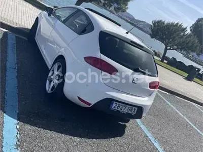 Usado Seat Leon Sport 160 CV (117 kW) 2009 Blanco Utilitario