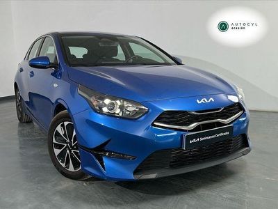 Usado Kia Ceed 100 CV (73 kW) 2025 Azul Utilitario