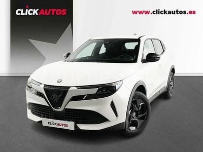 Blanco Usado 2025 Alfa Romeo Junior SUV | 26.500 € (Buen precio)