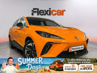 Usado MG MG4 EV 125 kW (170 CV) 2024 Naranja Utilitario