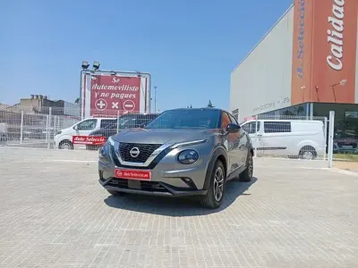 Usado Nissan Juke N-Connecta 114 CV (83 kW) 2025 Gris / plata SUV