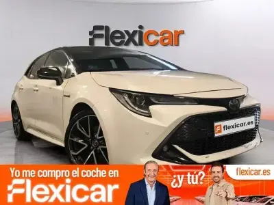 Usado Toyota Corolla Advance 180 CV (132 kW) 2019 Blanco Berlina