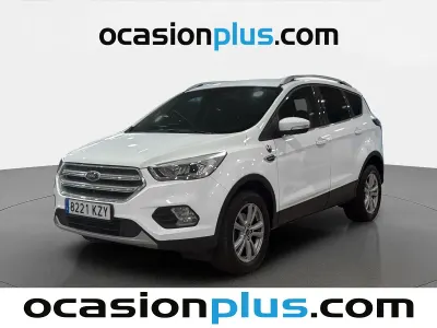 Usado Ford Kuga Trend+ 150 CV (110 kW) 2019 Blanco SUV