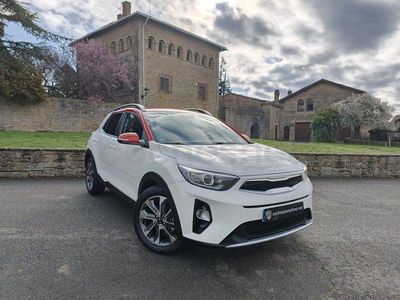 Usado Kia Stonic 120 CV (88 kW) 2018 Blanco SUV