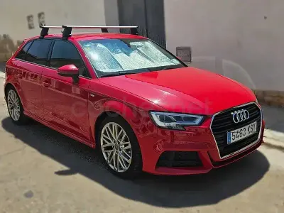 Usado Audi A3 S-Line 116 CV (85 kW) 2019 Rojo Berlina
