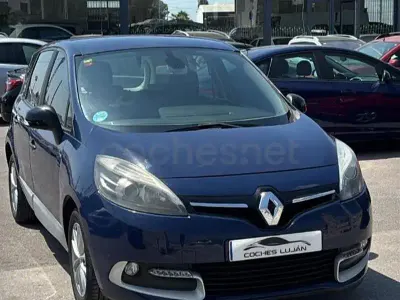 Usado Renault Scénic Dynamique 115 CV (84 kW) 2014 Azul Monovolumen