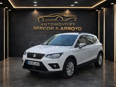 Usado Seat Arona Ecomotive 95 CV (69 kW) 2020 Blanco SUV