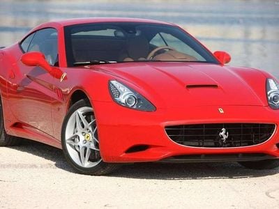 Usado Ferrari California 460 CV (338 kW) 2011 Rojo Descapotable