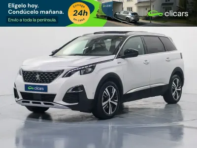 Usado Peugeot 5008 GT-line 130 HP (95 kW) 2020 Branco SUV