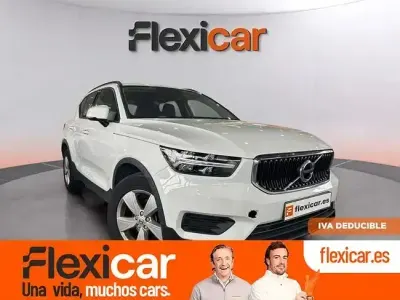 Begagnad Volvo XC40 Inscription 129 HK (94 kW) 2022 Vit SUV