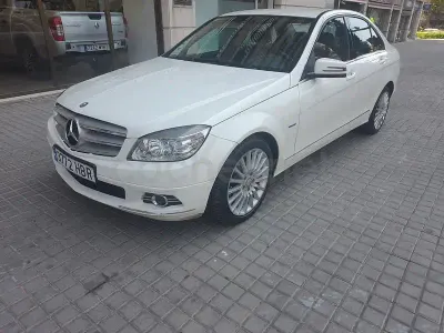 Usado Mercedes C200